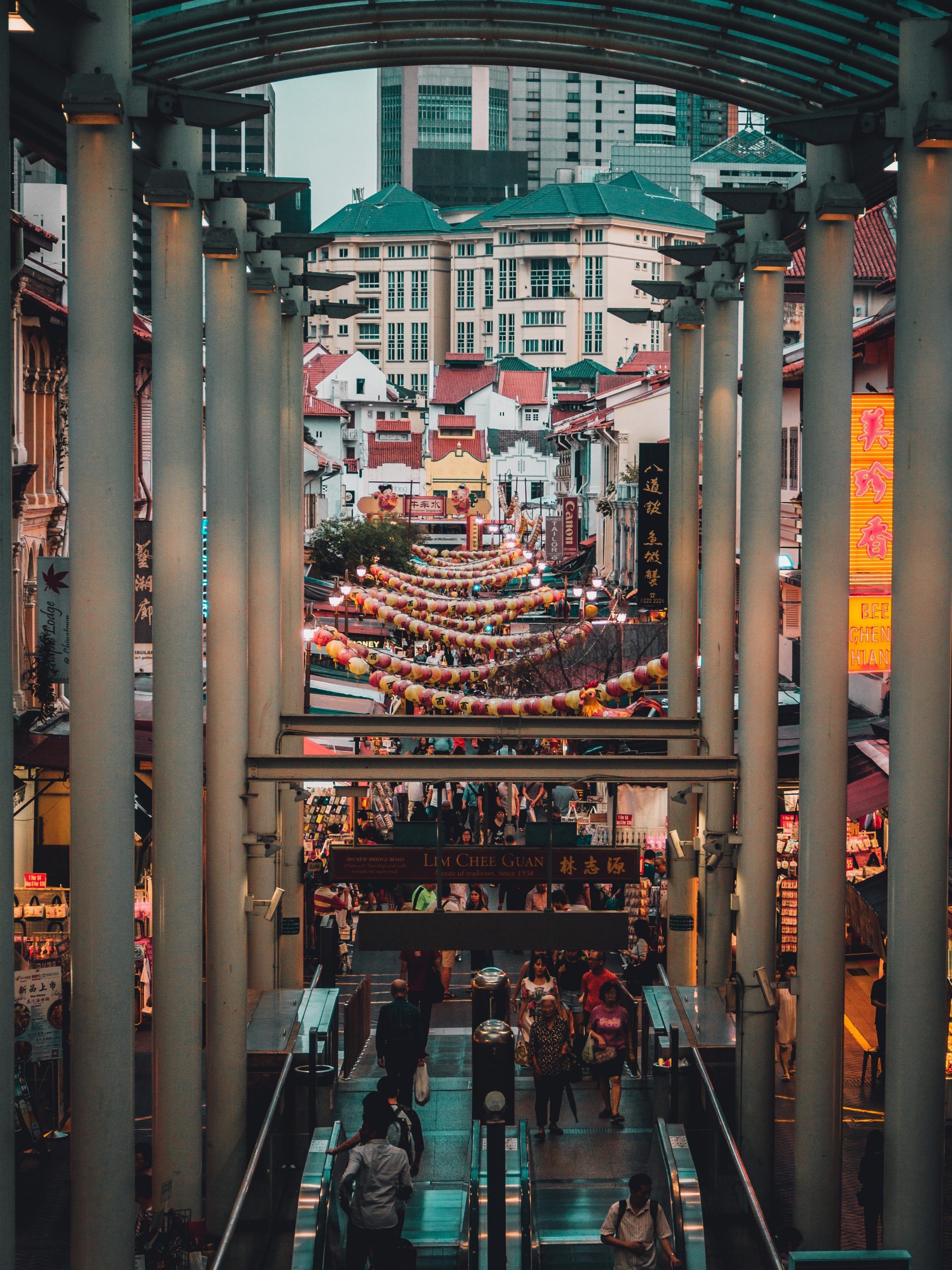 Chinatown Singapore scaled