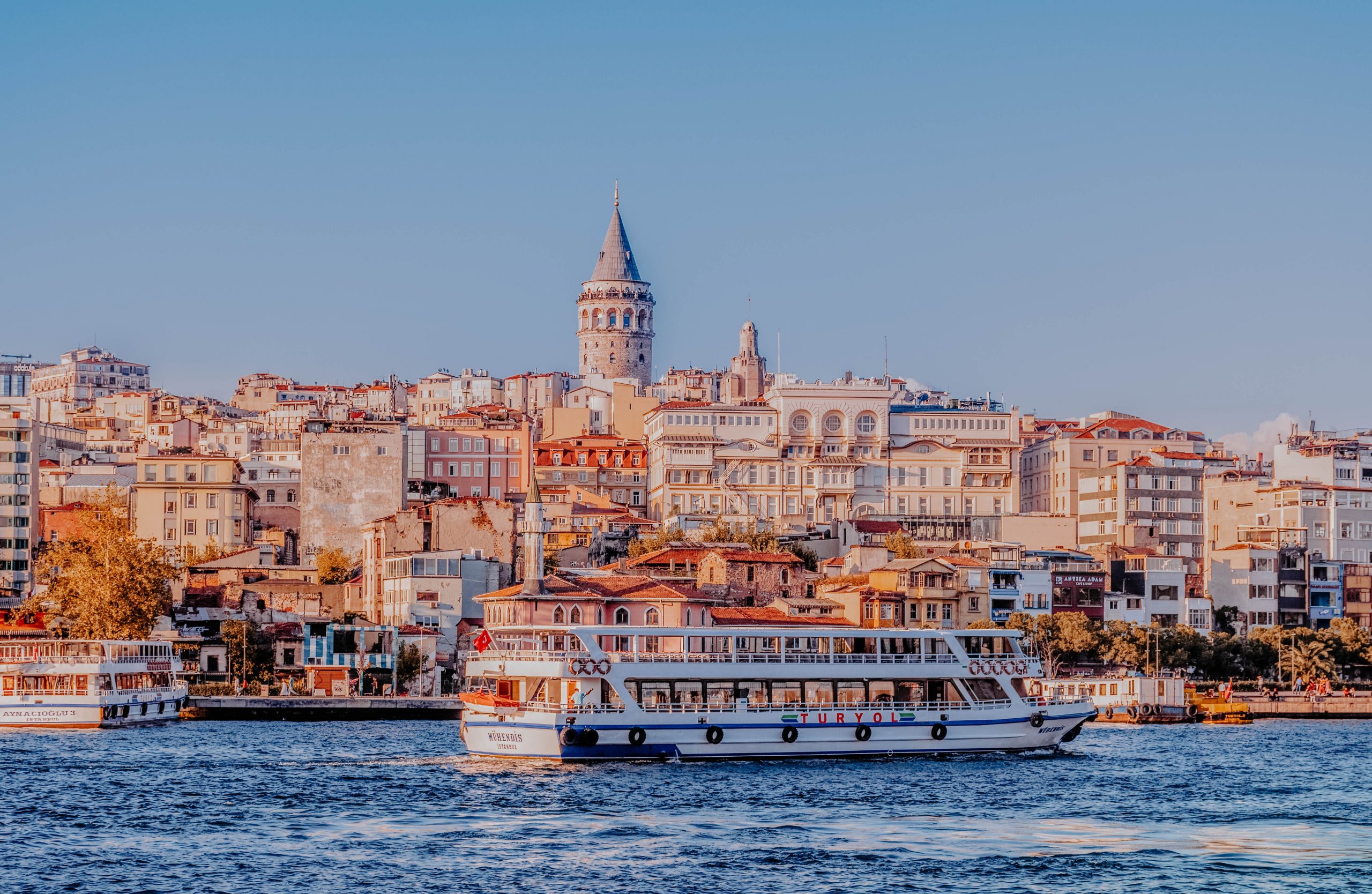 Bosphorous Cruise Istanbul scaled